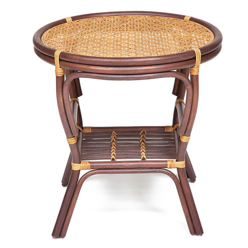 Стол Петани. Фото №1