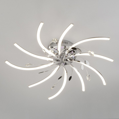 Потолочная люстра Eurosvet Windmill 90125/10 хром 97,5W. Фото №1