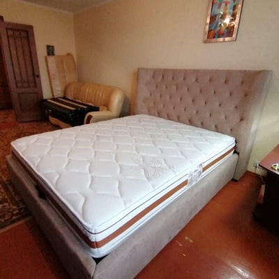 Кровать 1726 BEIGE бежевая с ящиком для белья фото Кровать 1726 BEIGE бежевая с ящиком для белья. Фото